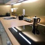 Appartement Cool & 2 Bedroom In Heart Of Eaux-vives Genève