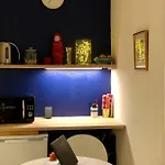 Apartment Cool & 2 Bedroom In Heart Of Eaux-vives Geneva